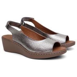 حذاء طبي فضي متصل بنقشة جلد الثعبان